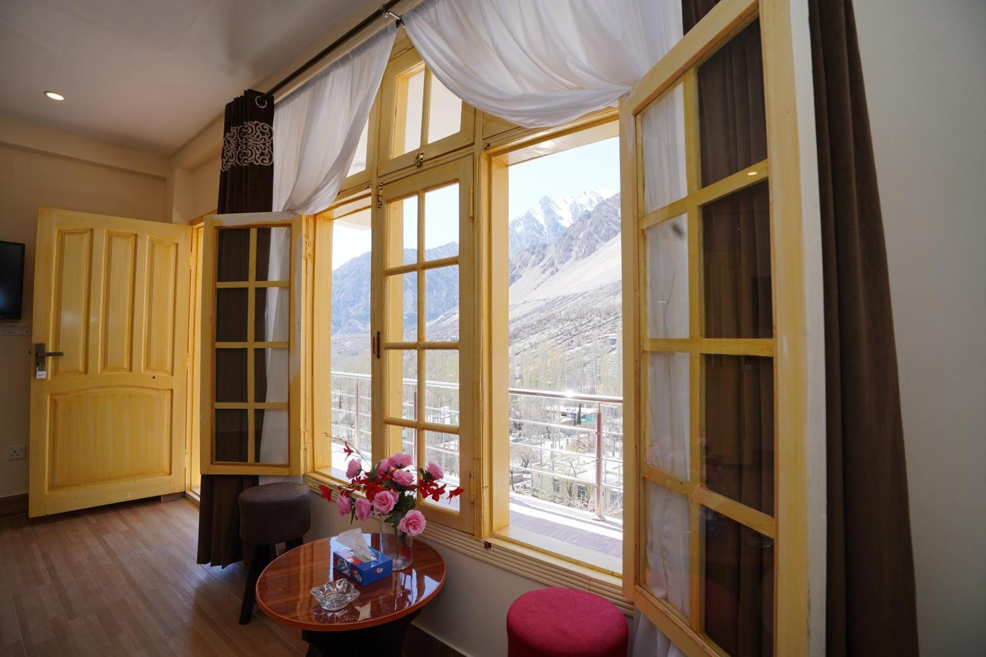 Hotel Hunza Elites By Orane Karimabad  Esterno foto