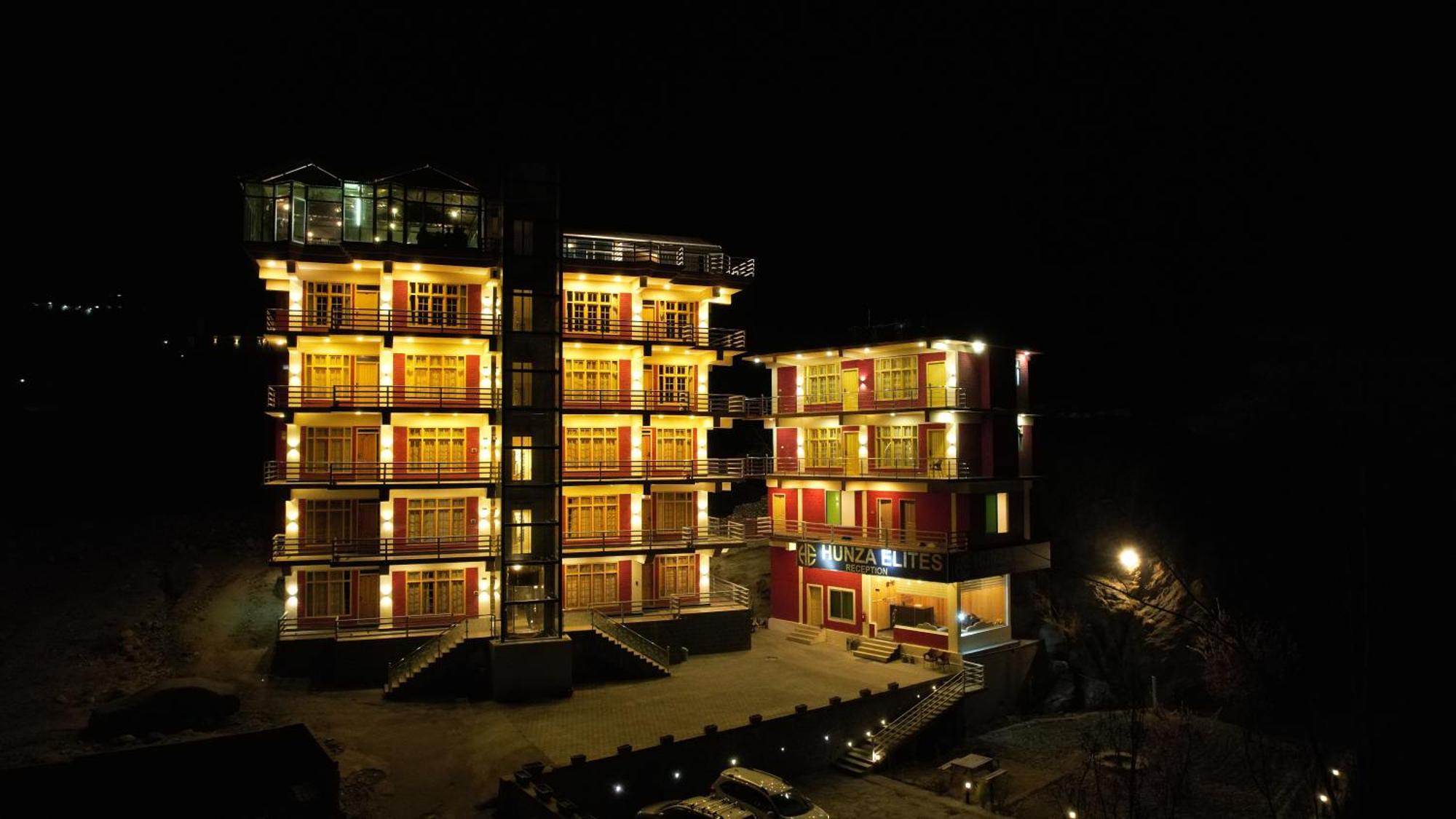Hotel Hunza Elites By Orane Karimabad  Esterno foto